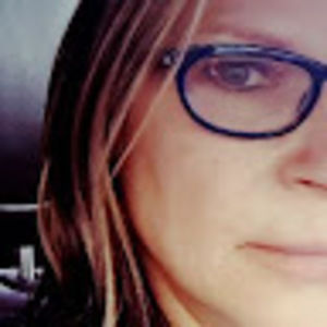 Meet your Posher, Evonne